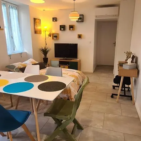 La Campagne A La Ville Dans Pavillon Avec Jardin Clos Et Privatif Hericourt  Exterior photo