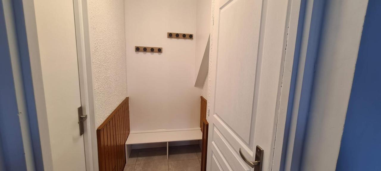 La Campagne A La Dans Pavillon Avec Jardin Clos Et Privatif
