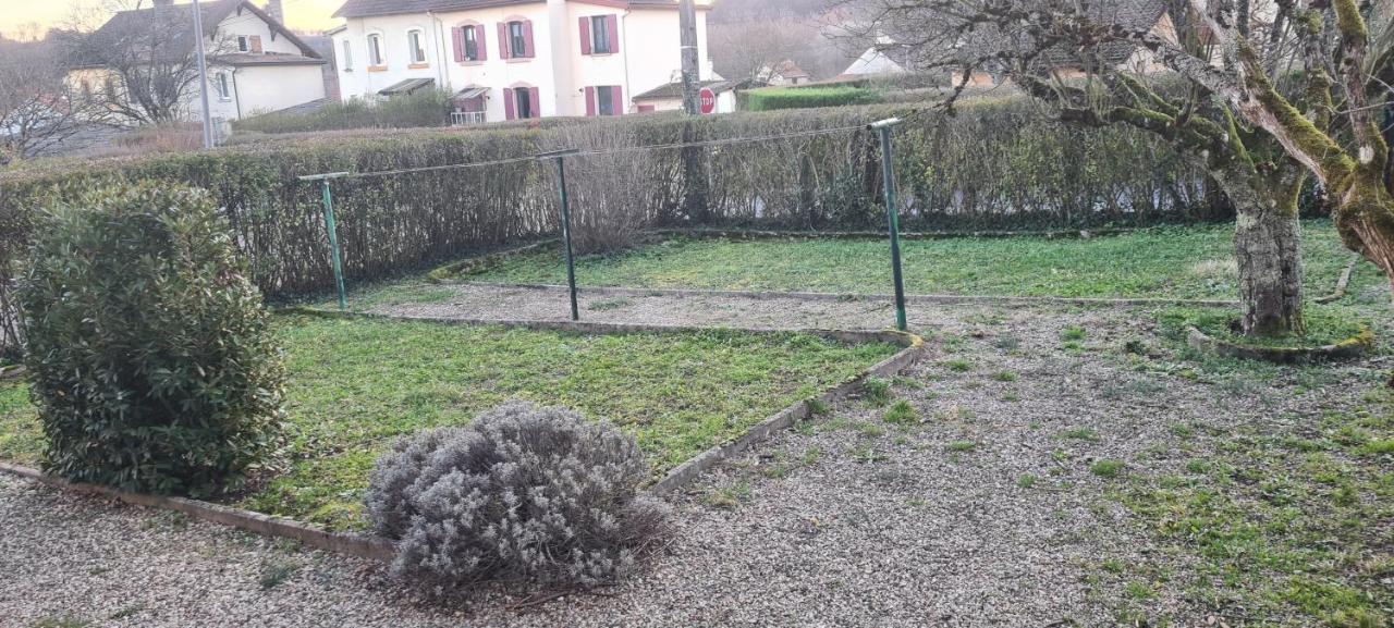Apartment La Campagne A La Dans Pavillon Avec Jardin Clos Et Privatif *