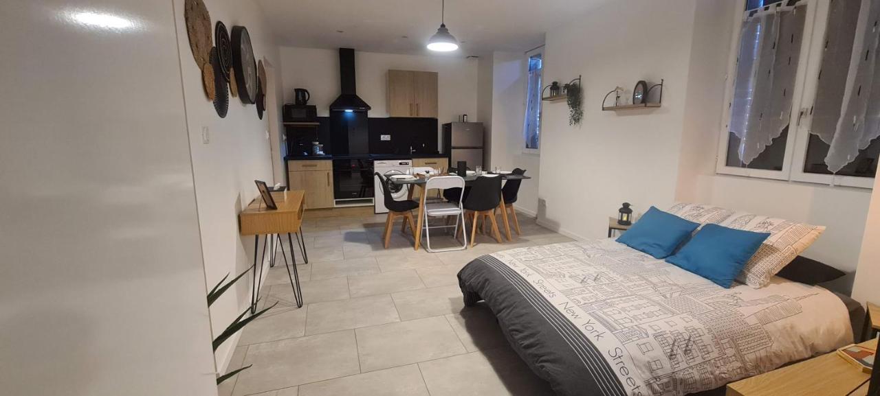 La Campagne A La Dans Pavillon Avec Jardin Clos Et Privatif Hericourt (Haute-Saone)