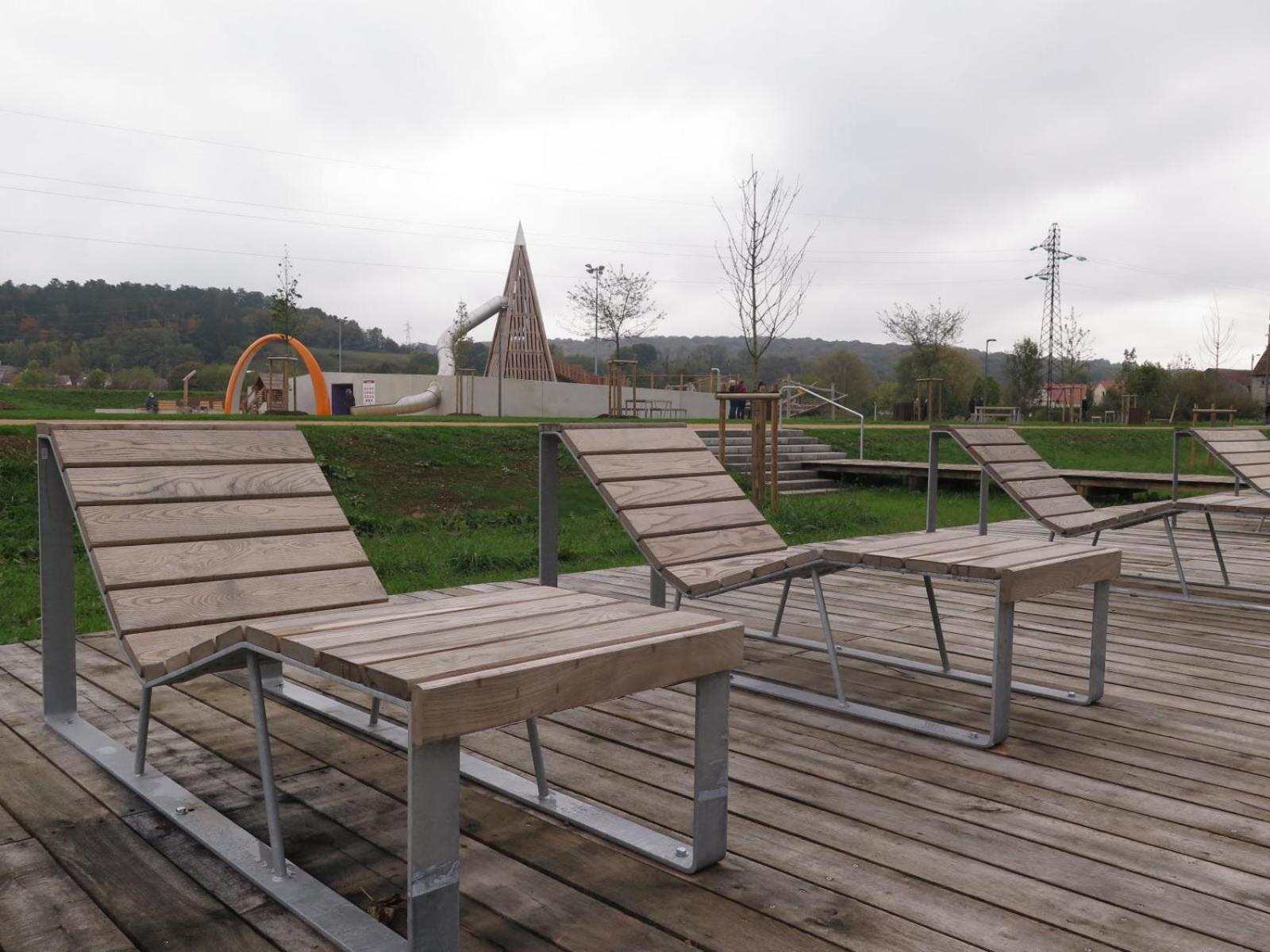 La Campagne A La Dans Pavillon Avec Jardin Clos Et Privatif *